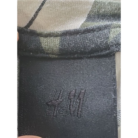 H&M Green/White Tropical Palm Tree Printed Short Sleeve T-Shirts Size XS - Picture 5 of 7